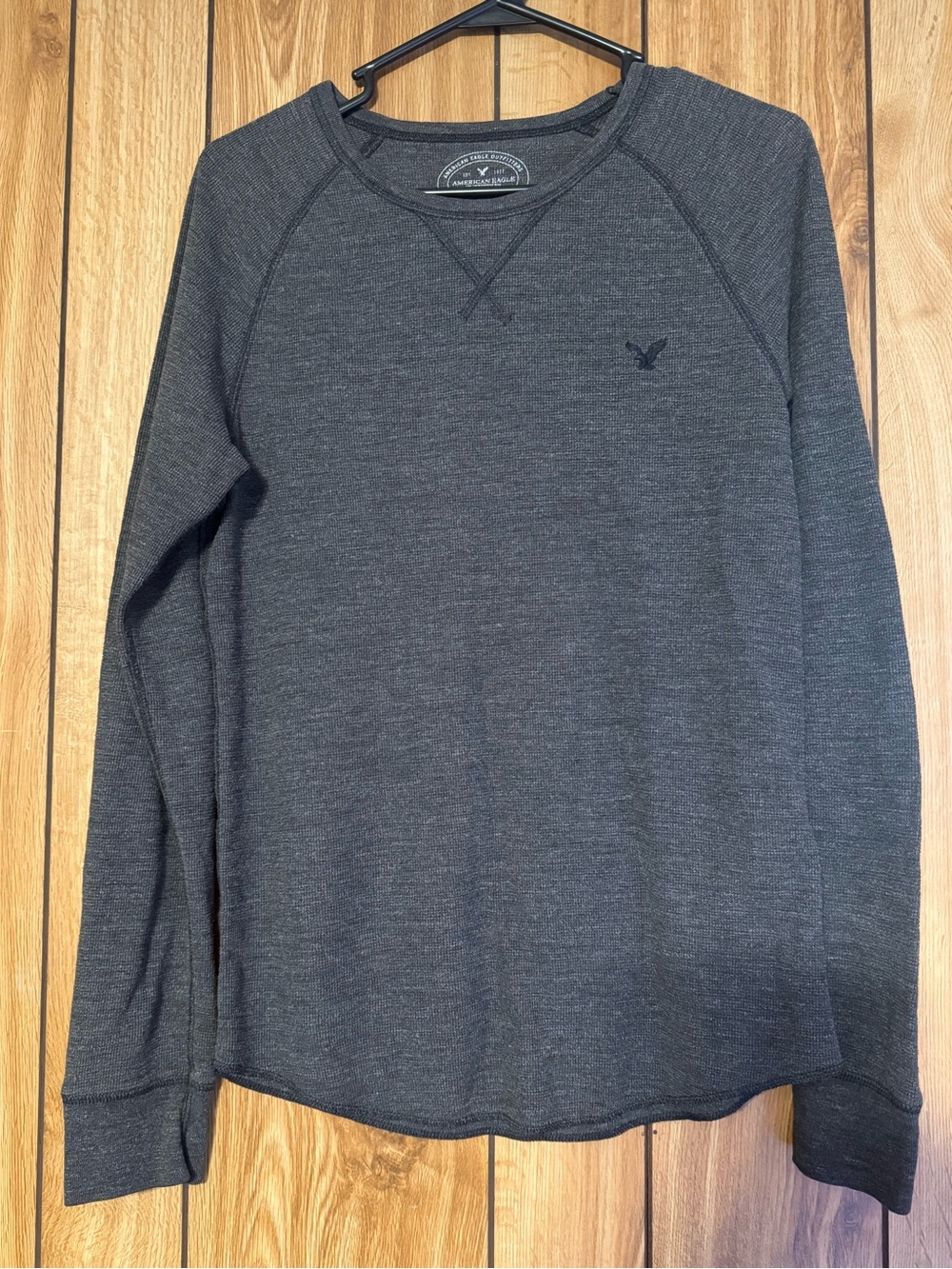 American Eagle Outfitters Men’s Crewneck Long-Sleeve Shirt Size S
